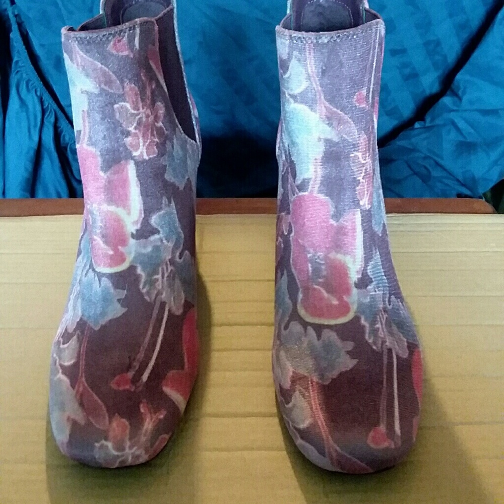 Velvet Floral Bootie, free gift w/ purchase